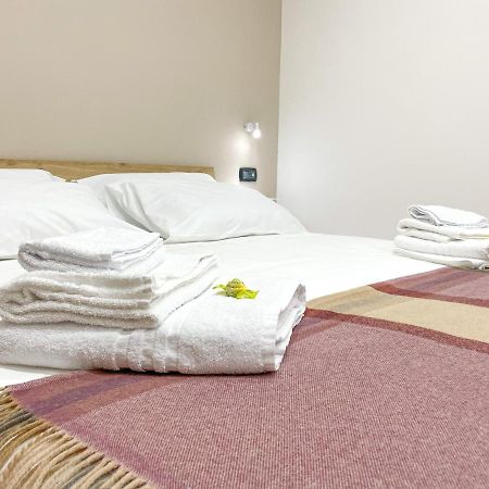 Domus Pisanelli Hotel Наполи Екстериор снимка