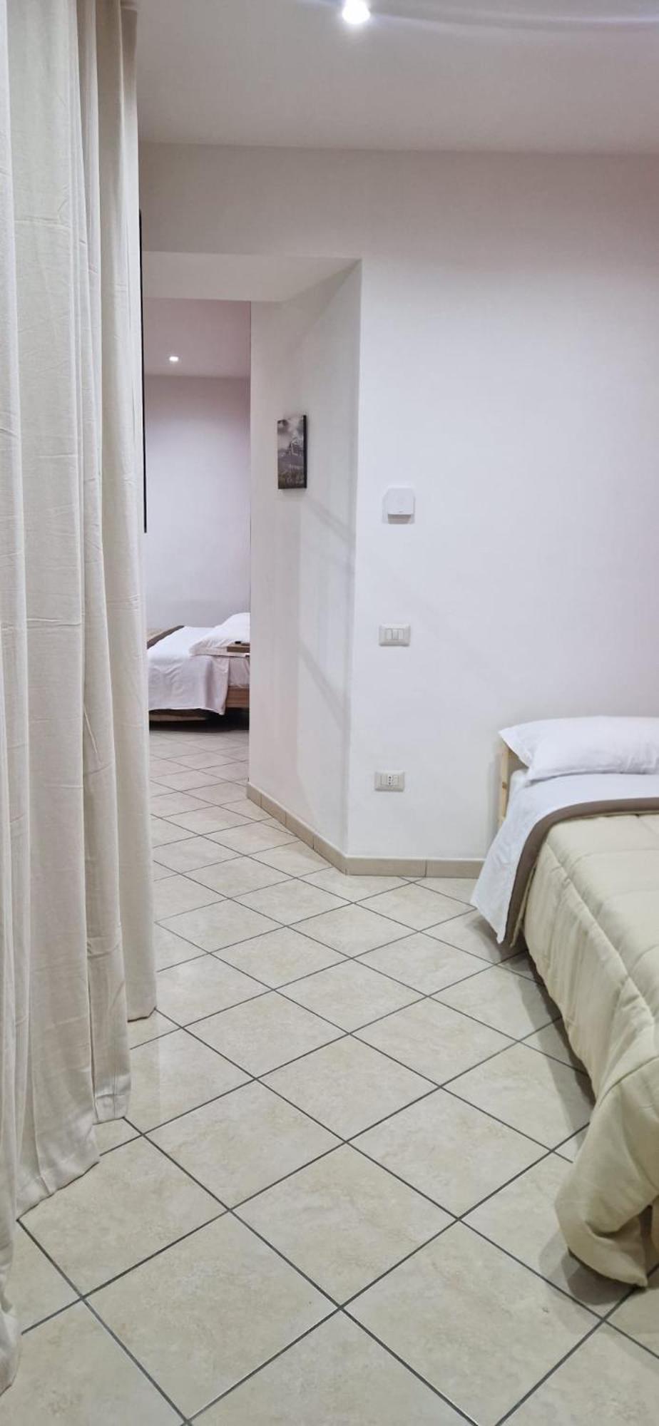 Domus Pisanelli Hotel Наполи Екстериор снимка